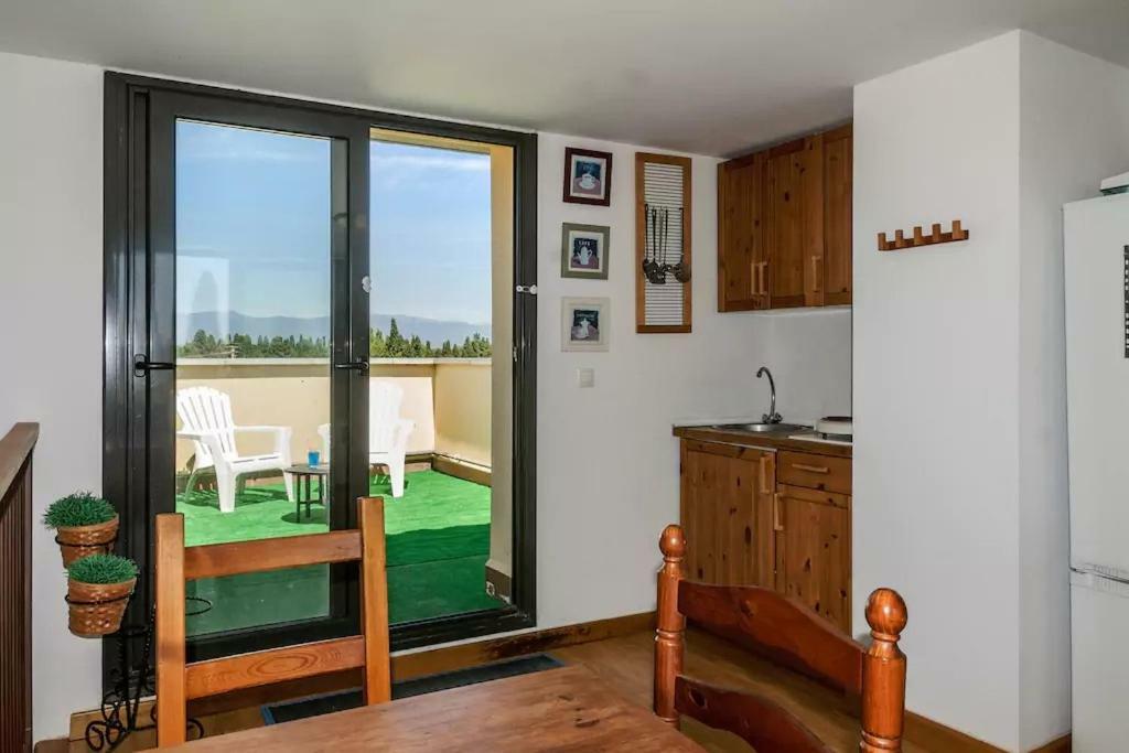 Bed and Breakfast Ca la Gloria Vilabertran Exterior foto