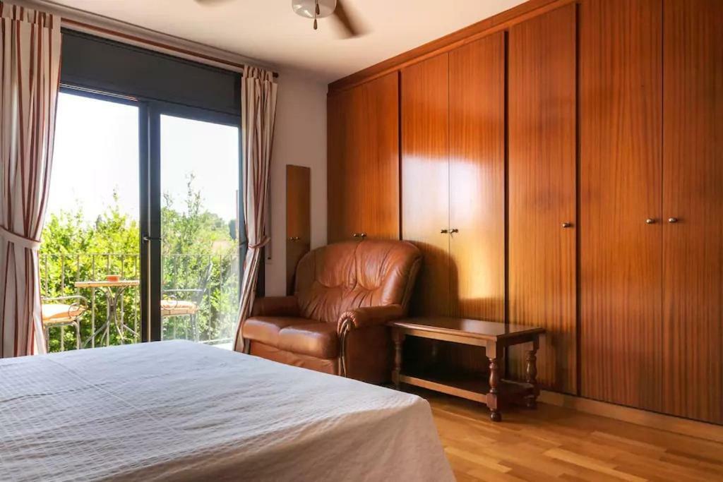 Bed and Breakfast Ca la Gloria Vilabertran Exterior foto