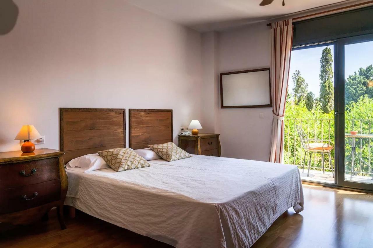 Bed and Breakfast Ca la Gloria Vilabertran Exterior foto