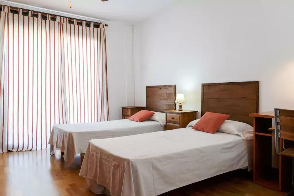 Bed and Breakfast Ca la Gloria Vilabertran Exterior foto